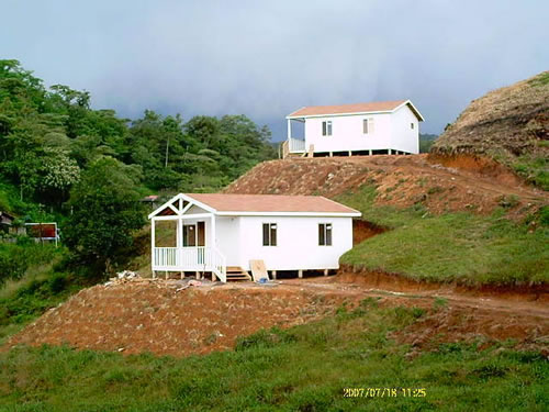 Casas de madera en Cuetzlán General